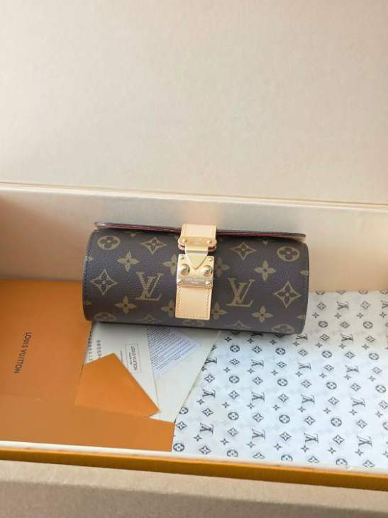 Picture of Louis Vuitton Handbags _SKUfw224596600fw
